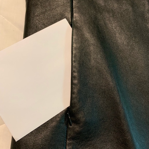 Liz Claiborne black leather jacket - 2P Host Pick! - Picture 7 of 9